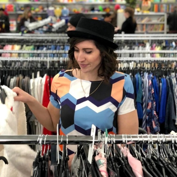 Meet Me: Hannah | The Outfit Repeater - Picture 3 of 8